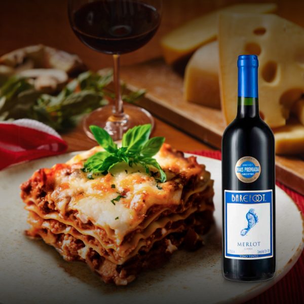 1 lasagna 1kg + 1 vino Barefoot Merlot